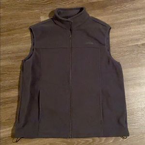 Cabelas fleece vest